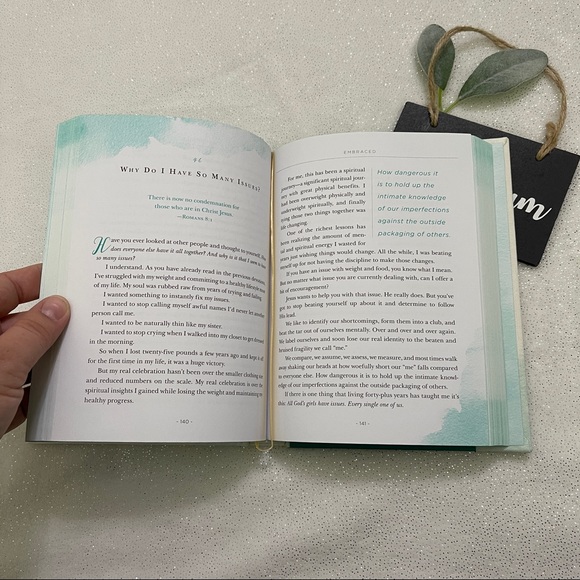 Embraced by Lysa TerKeurst - Picture 5 of 7